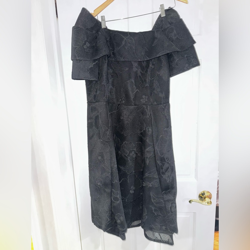 Teri Jon Black Textured Midi Dress